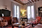 Property Este sofisticado apartamento en pleno Casco Antiguo de Palma, cerca de la emblemática Plaça de Cort (EMVN-T1332)