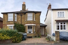 Property Buy a House in East Molesey (PVEO-T283660)