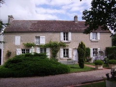 Anuncio Dpt Calvados (14),  vendre FALAISE maison P8 de 180 m - Terrain de 1700 m - (KDJH-T173151)