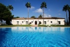 Annonce 591462 - Villa en venta en El Madroñal, Marbella, Málaga, España (ZYFT-T4896)