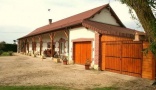 Annonce Saône et Loire (71), à vendre LOUHANS maison P5 de 190 m² - Terrain de 6800 m² - plain pied (KDJH-T181871)