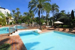 Annonce Apartment for rent in Puerto Bans, Marbella, Mlaga, Spain (OLGR-T999)