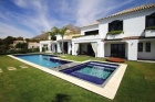 Annonce 635105 - Villa en venta en Marbella West, Marbella, Málaga, España (ZYFT-T4855)