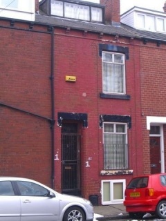 Property House for rent in Leeds (PVEO-T446955)