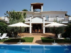 Annonce 547017 - Villa en venta en San Pedro de Alcntara, Marbella, Mlaga, Espaa (XKAO-T4049)