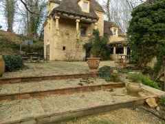 Anuncio Dpt Dordogne (24),  vendre proche SARLAT LA CANEDA maison de 350 m - Terrain de 3.35 ha - (KDJH-T224156)