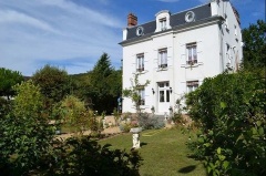 Property Dpt Seine et Marne (77),  vendre LA FERTE SOUS JOUARRE maison P7 de 220 m - Terrain de 1000 m - (KDJH-T217660)