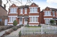 Property Buy a House in London (PVEO-T301455)