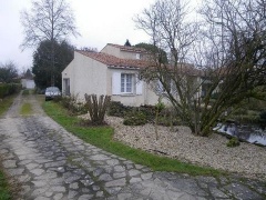 Property Maison/villa 4 pices (YYWE-T28472)