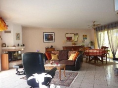 Property Maison/villa 4 pices (YYWE-T24464)