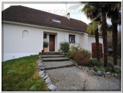Property Dpt Pyrnes Atlantiques (64),  vendre proche LESCAR maison P7 de 142.91 m - Terrain de 1100 m - (KDJH-T227378)