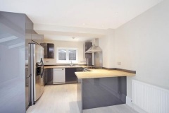 Property Buy a Flat in London (PVEO-T275247)