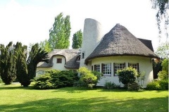 Property Dpt Yvelines (78),  vendre proche SAINT GERMAIN EN LAYE maison P8 de 260 m - Terrain de 5410 m - (KDJH-T235161)