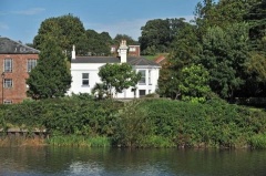 Property Buy a Property in Exeter (PVEO-T278430)