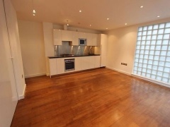 Property Apartment for sale in London (PVEO-T301957)