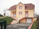Property Dpt Territoire de Belfort (90), à vendre proche BELFORT maison P7 de 170 m² - Terrain de 685 m² - (KDJH-T221966)
