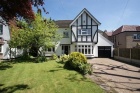 Property Buy a Property in Hornchurch (PVEO-T286312)