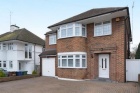 Property House for sale in Edgware (PVEO-T280903)