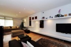 Property Buy a Property in London (PVEO-T300507)